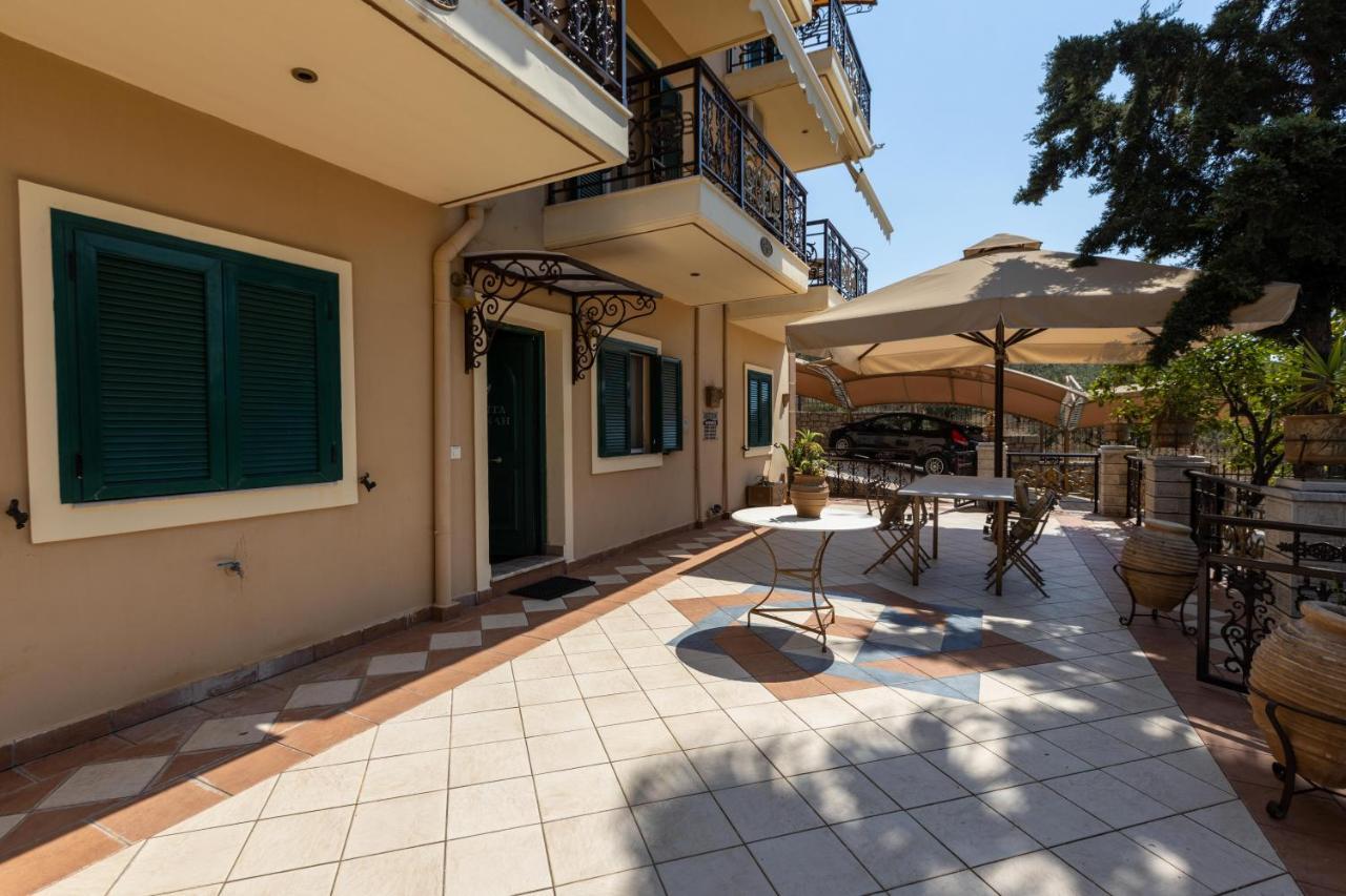 Ferienwohnung Amfitrion Gythio Exterior foto