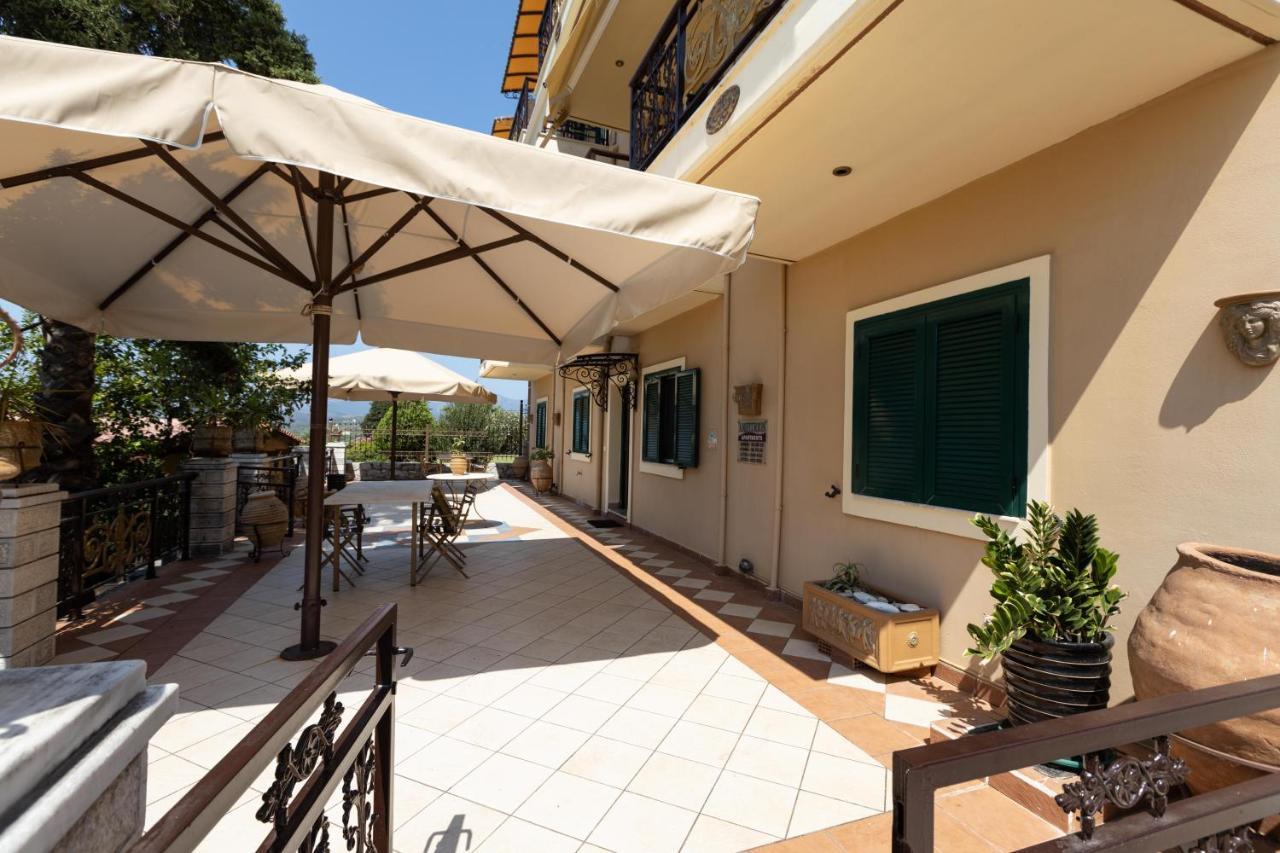 Ferienwohnung Amfitrion Gythio Exterior foto