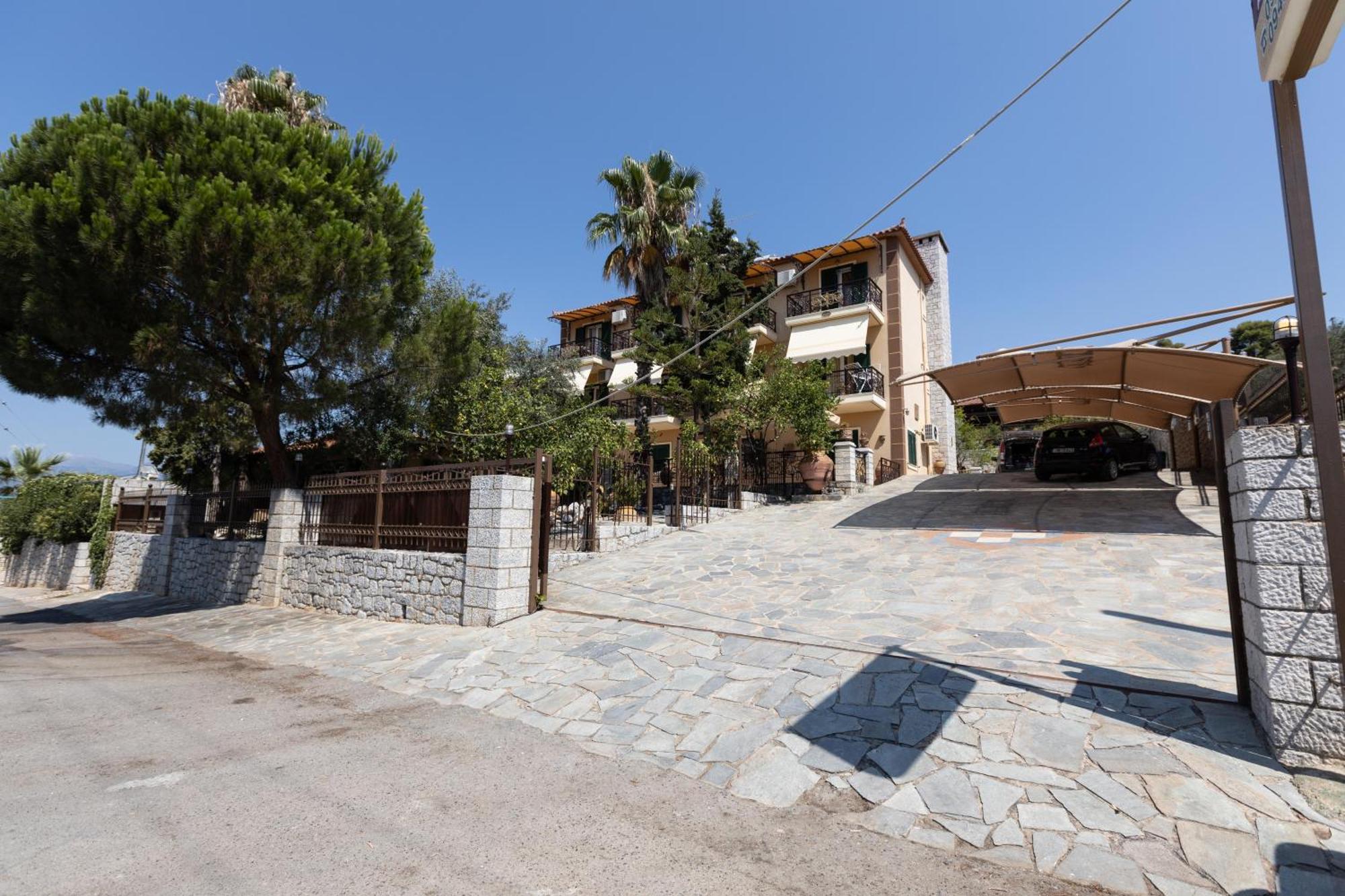 Ferienwohnung Amfitrion Gythio Exterior foto